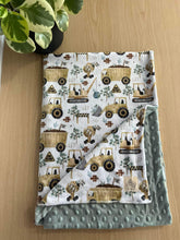 Charger l'image dans la galerie, Précommande: Terrassement vert