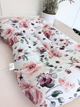 Charger l'image dans la galerie, Précommande: Floral blanc