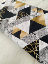 Charger l'image dans la galerie, Précommande: Triangle métallique