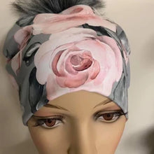 Charger l'image dans la galerie, Précommande: Fleurs roses sur fond gris