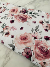 Charger l'image dans la galerie, Précommande: Floral blanc